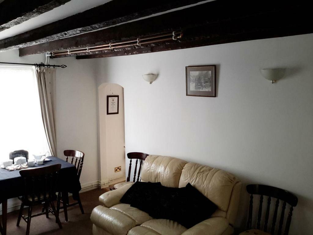 וויטבי Lupine Cottage מראה חיצוני תמונה